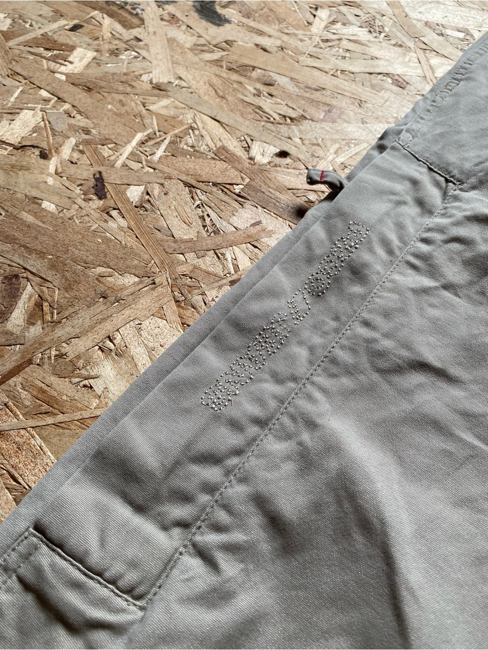 Point Zero Beige Baggy Cargo Shorts - Picture 3 of 8
